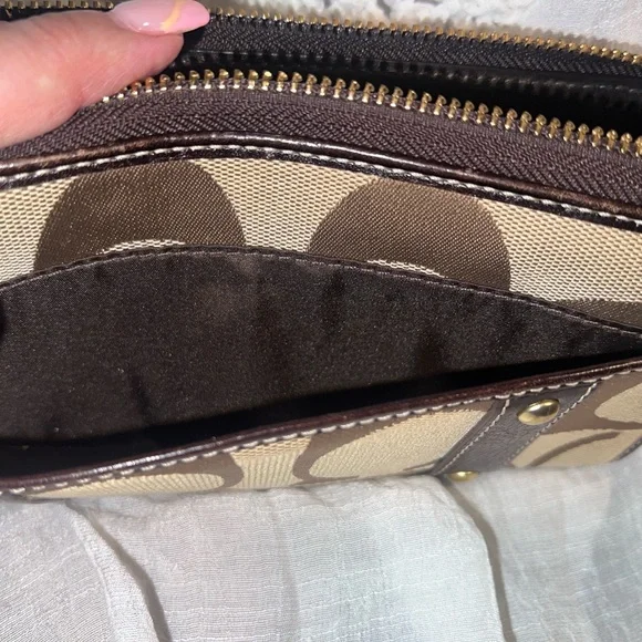 NWT Coach mono zippy wallet - Picture 6 of 6